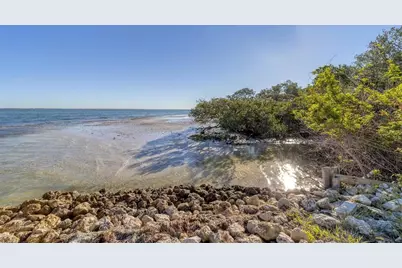885 Spanish Drive N, Longboat Key, FL 34228 - Photo 49