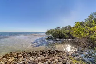 885 Spanish Dr N, Longboat Key, FL 34228 - Photo 49