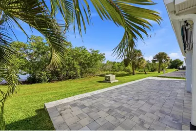 885 Spanish Drive N, Longboat Key, FL 34228 - Photo 29