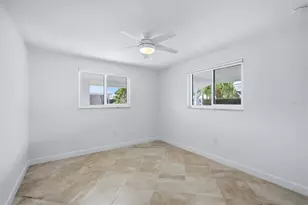 885 Spanish Dr N, Longboat Key, FL 34228 - Photo 5