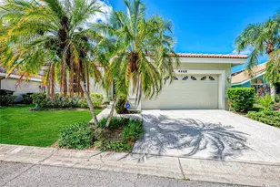 4468 Ascot Cir N, Sarasota, FL 34235 - Photo 3