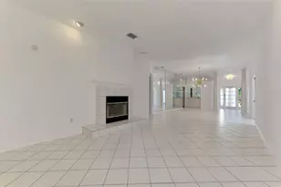 4468 Ascot Cir N, Sarasota, FL 34235 - Photo 21
