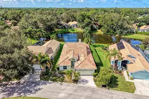 4468 Ascot Cir N, Sarasota, FL 34235 - Photo 3