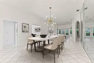 4468 Ascot Cir N, Sarasota, FL 34235 - Photo 15