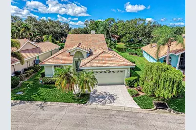 4468 Ascot Circle N, Sarasota, FL 34235 - Photo 7