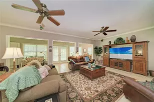 3706 Avenida Madera, Bradenton, FL 34210 - Photo 15