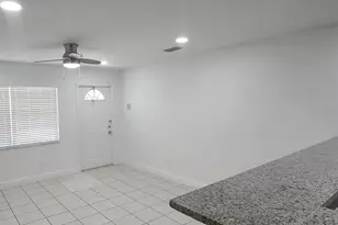 1108 59th Ave Dr W, Bradenton, FL 34207 - Photo 3