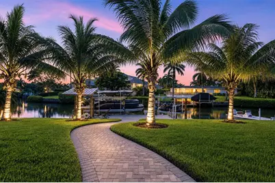 1761 Sandalwood Drive, Sarasota, FL 34231 - Photo 17