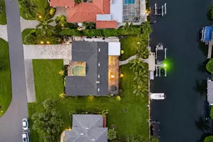 1761 Sandalwood Dr, Sarasota, FL 34231 - Photo 21