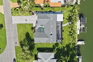 1761 Sandalwood Dr, Sarasota, FL 34231 - Photo 57