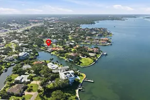 1761 Sandalwood Dr, Sarasota, FL 34231 - Photo 3