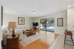 735 Forestview Dr, Sarasota, FL 34232 - Photo 23