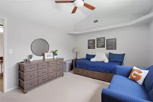 735 Forestview Dr, Sarasota, FL 34232 - Photo 39