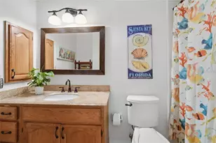 735 Forestview Dr, Sarasota, FL 34232 - Photo 43