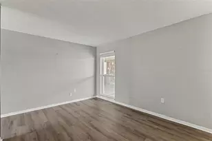 6100 12th Street S, Saint Petersburg, FL 33705 - Photo 17