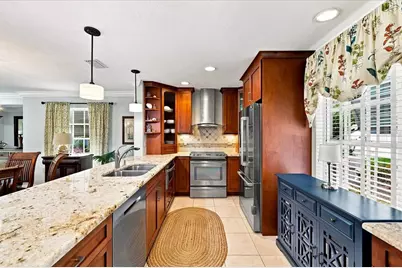 3252 Ringwood Meadow #81, Sarasota, FL 34235 - Photo 3