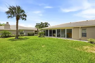 3252 Ringwood Meadow, Sarasota, FL 34235 - Photo 25
