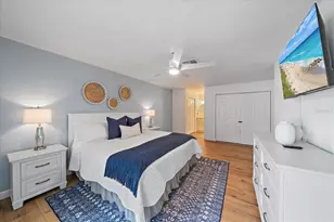 217 46th St W, Bradenton, FL 34209 - Photo 13