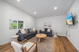217 46th St W, Bradenton, FL 34209 - Photo 5
