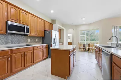 4612 62nd Avenue E, Bradenton, FL 34203 - Photo 9