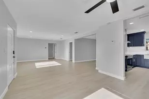 2769 Wisteria Pl, Sarasota, FL 34239 - Photo 17
