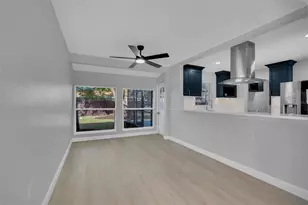 2769 Wisteria Pl, Sarasota, FL 34239 - Photo 23