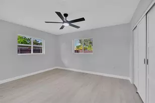 2769 Wisteria Pl, Sarasota, FL 34239 - Photo 37