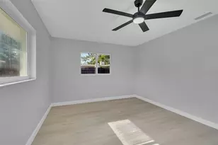 2769 Wisteria Pl, Sarasota, FL 34239 - Photo 55