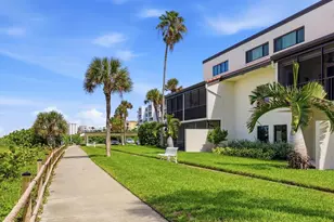 2089 Gulf of Mexico Dr, Longboat Key, FL 34228 - Photo 25
