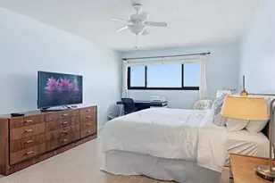 2089 Gulf of Mexico Dr, Longboat Key, FL 34228 - Photo 21