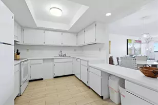 2089 Gulf of Mexico Dr, Longboat Key, FL 34228 - Photo 11