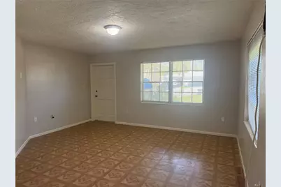 5005 19th Street W #A, Bradenton, FL 34207 - Photo 3