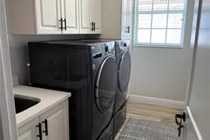 7555 Tori Way, Bradenton, FL 34202 - Photo 21