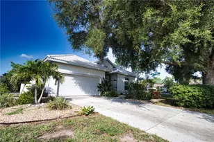 2319 Falcon Trace Ln, Nokomis, FL 34275 - Photo 3