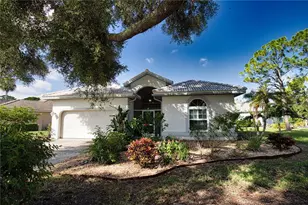 2319 Falcon Trace Ln, Nokomis, FL 34275 - Photo 5