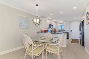 1608 Stickney Point Rd, Sarasota, FL 34231 - Photo 19