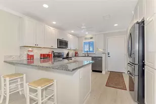 1608 Stickney Point Rd, Sarasota, FL 34231 - Photo 21