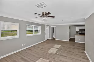 5131 Aragon Wy S, Saint Petersburg, FL 33705 - Photo 9
