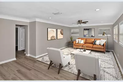 5131 Aragon Way S, Saint Petersburg, FL 33705 - Photo 3