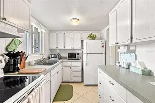5913 17th St W, Bradenton, FL 34207 - Photo 17