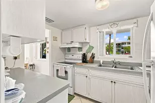 5913 17th St W, Bradenton, FL 34207 - Photo 11