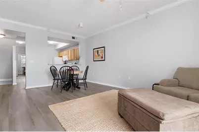 5681 Bentgrass Drive #204, Sarasota, FL 34235 - Photo 5