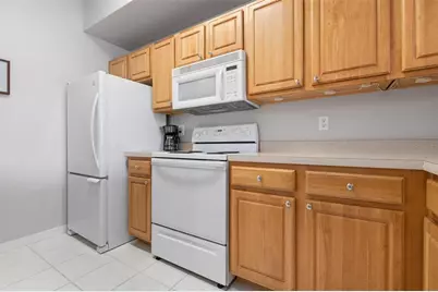 5681 Bentgrass Drive #204, Sarasota, FL 34235 - Photo 13