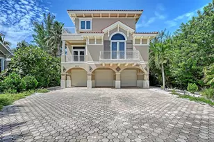 106 74th St, Bradenton Beach, FL 34217 - Photo 9