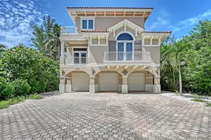 106 74th St, Bradenton Beach, FL 34217 - Photo 3