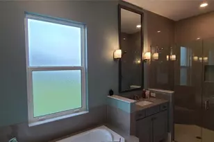 1706 8th St E, Palmetto, FL 34221 - Photo 23