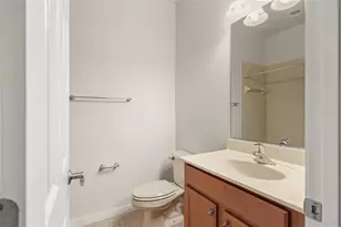 3717 Parkridge Cir, Sarasota, FL 34243 - Photo 33