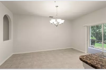 3717 Parkridge Circle #6-102, Sarasota, FL 34243 - Photo 13