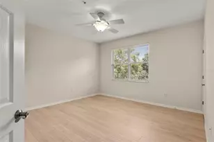 3717 Parkridge Cir, Sarasota, FL 34243 - Photo 35