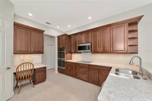 4953 Gardiners Bay Cir, Sarasota, FL 34238 - Photo 9